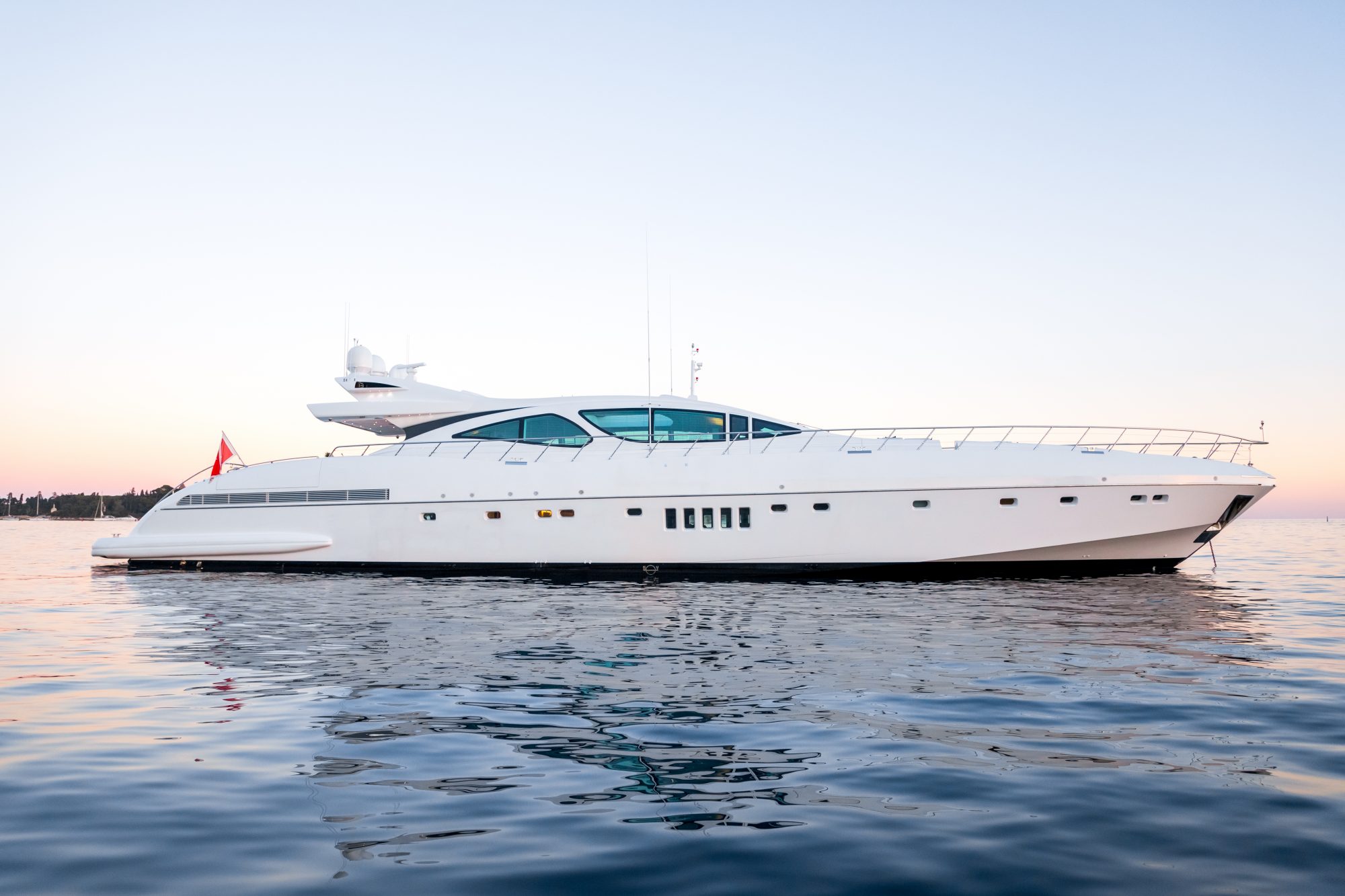 Motor Yacht BEACHOUSE for Charter with SuperYachtsMonaco