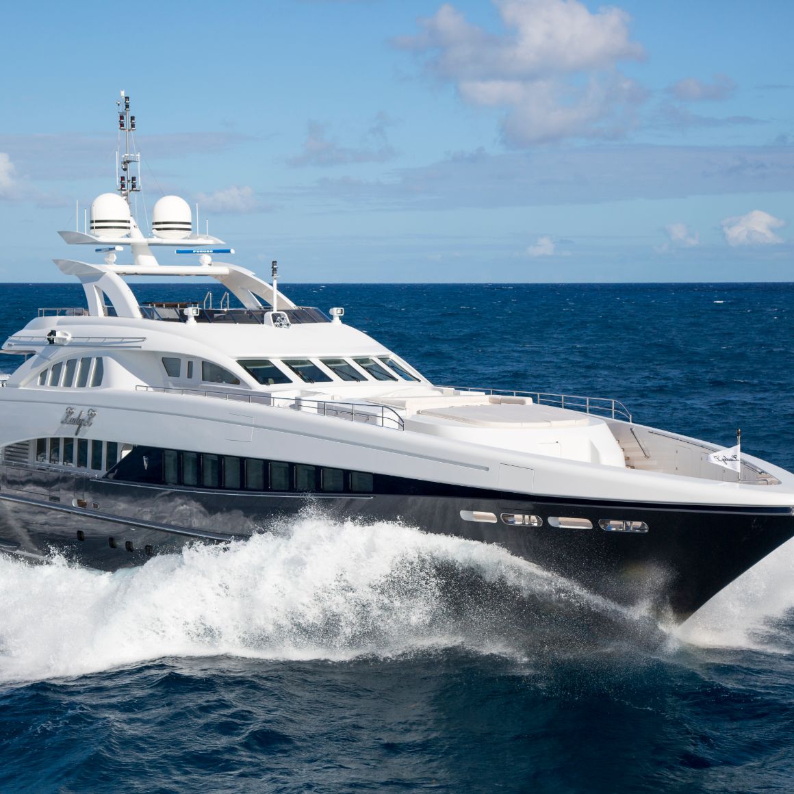 lady l yacht for charter