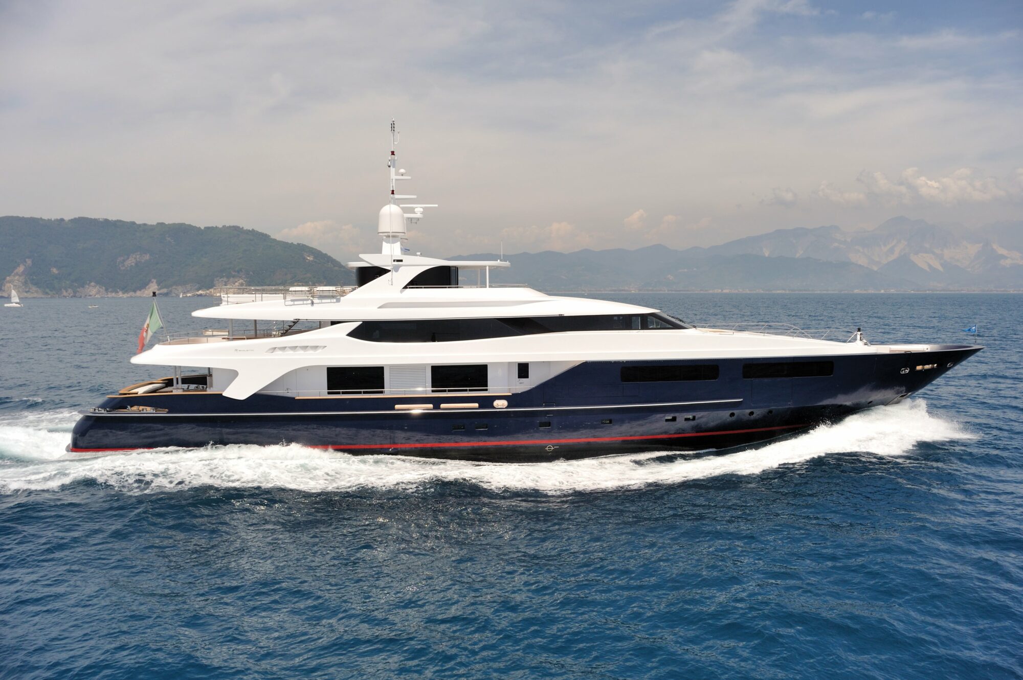 M/Y BURKUT for Charte with SuperYachtsMonaco