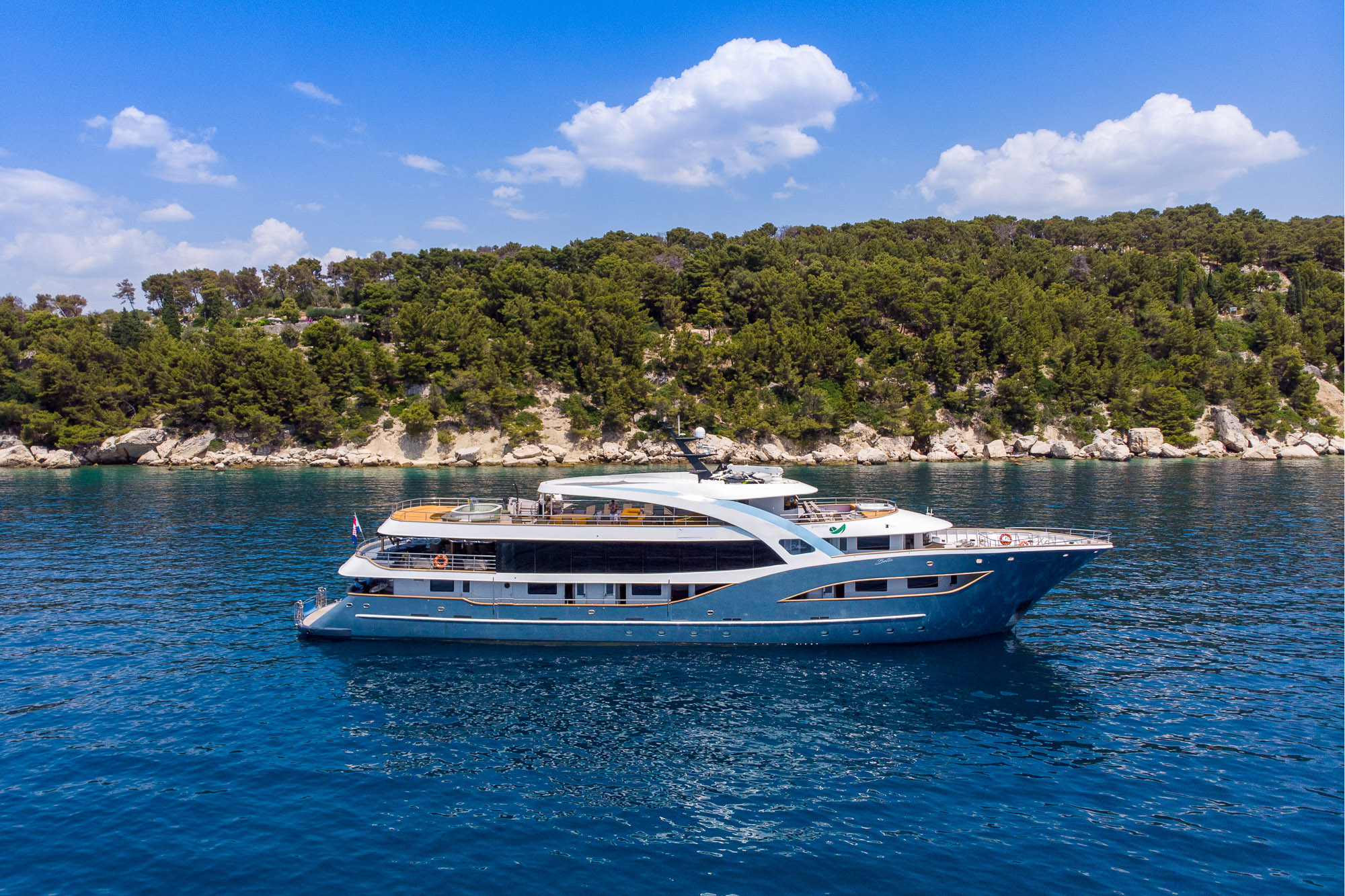 M/Y BELLLA for charter with SuperYachtsMonaco