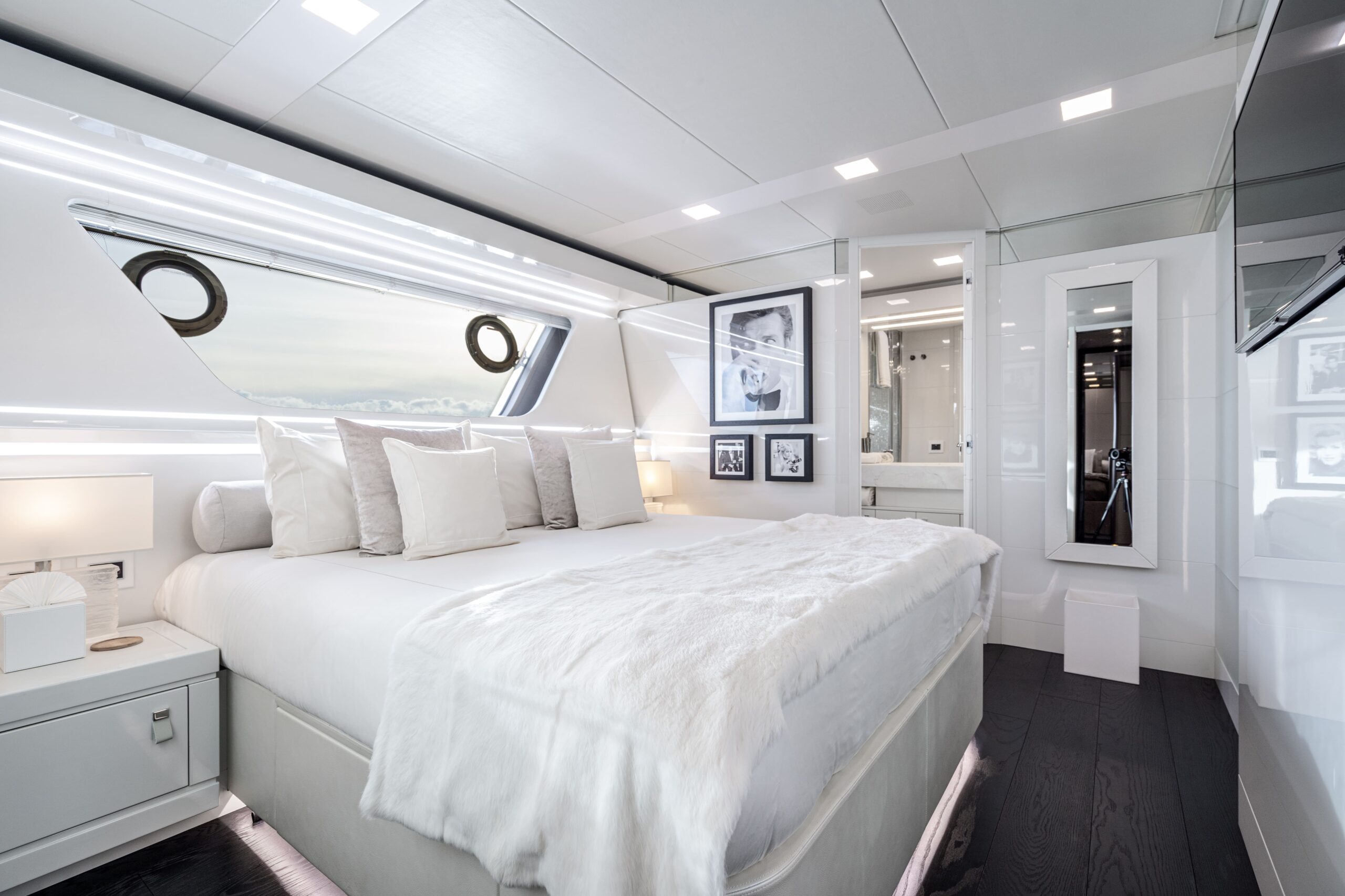 custom line navetta 28 for sale